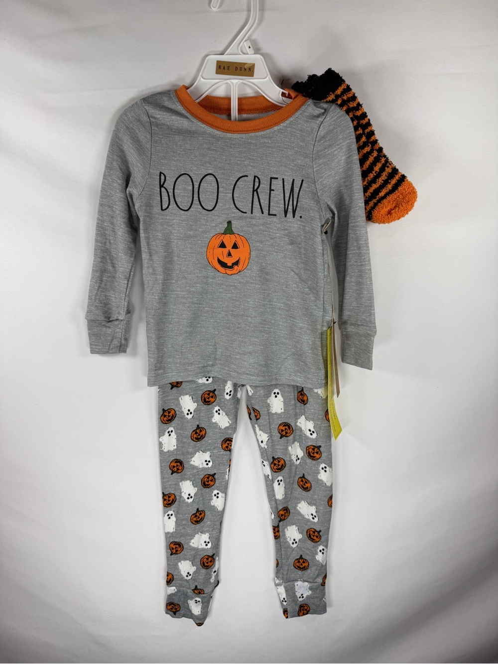 Rae Dunn Halloween Pajamas Set Kid Size 4 Boo Crew Jack-o-lantern Ghosts Socks